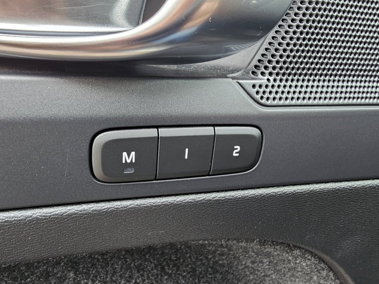Vehicle Image 39