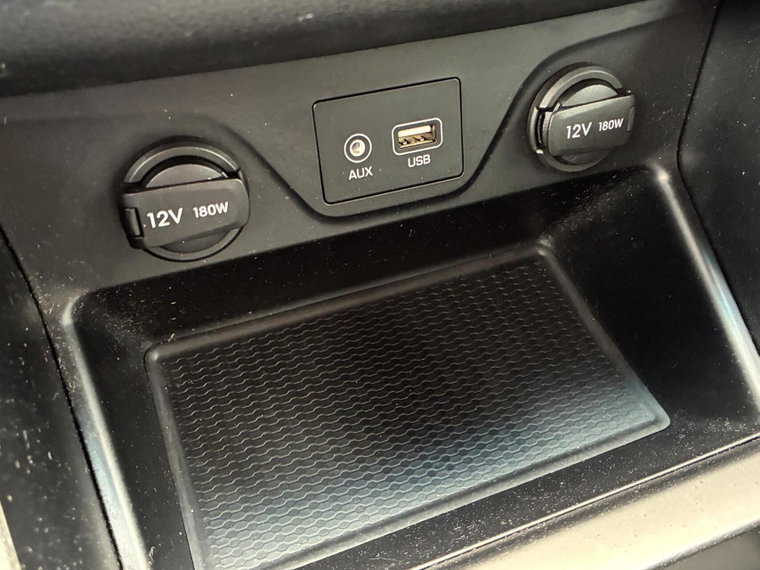 Vehicle Image 28