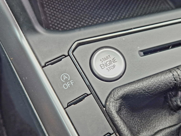 Vehicle Image 27