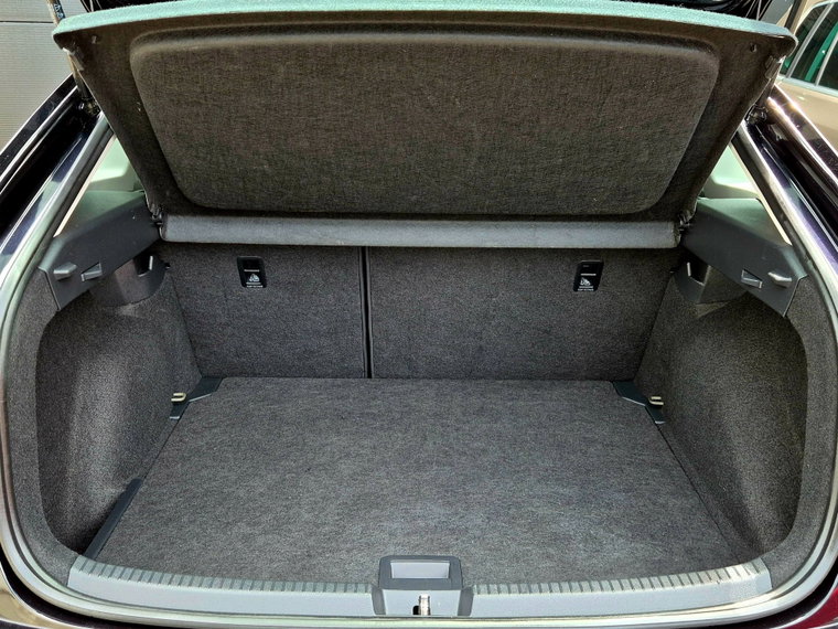 Vehicle Image 41
