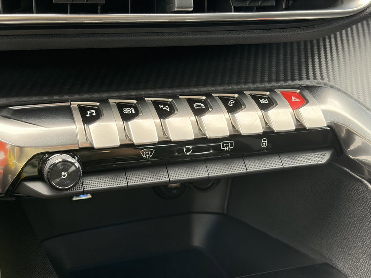 Vehicle Image 27