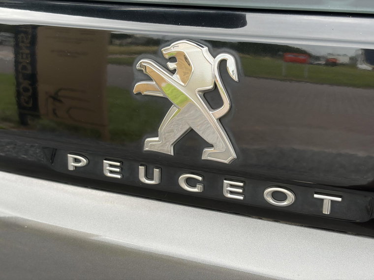 Vehicle Image 50