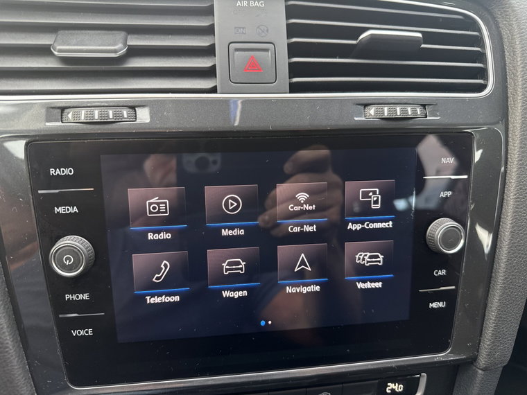 Vehicle Image 30