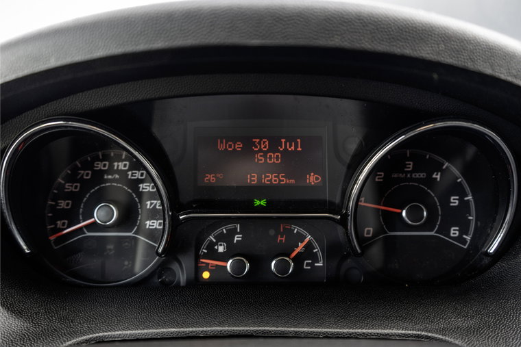 Vehicle Image 14