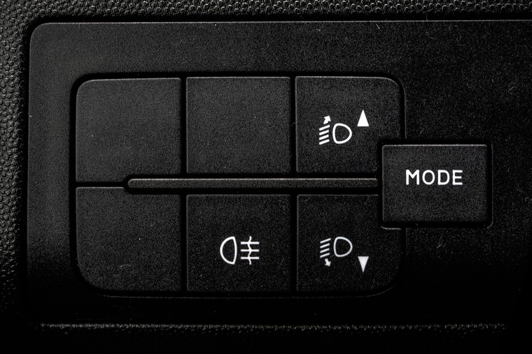 Vehicle Image 23