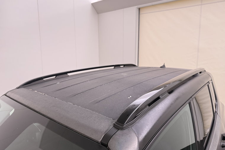 Vehicle Image 33