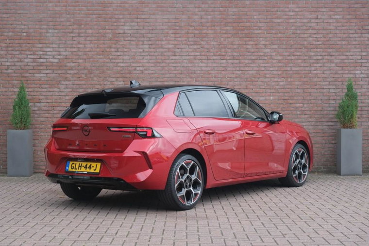 Vehicle Image 30