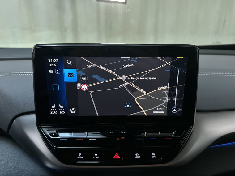 Vehicle Image 22