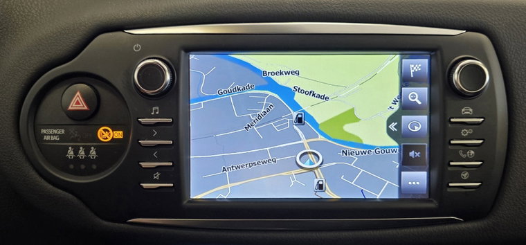 Vehicle Image 18