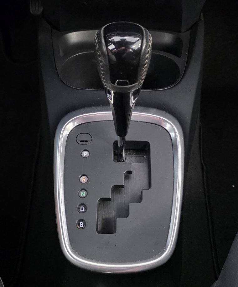 Vehicle Image 22