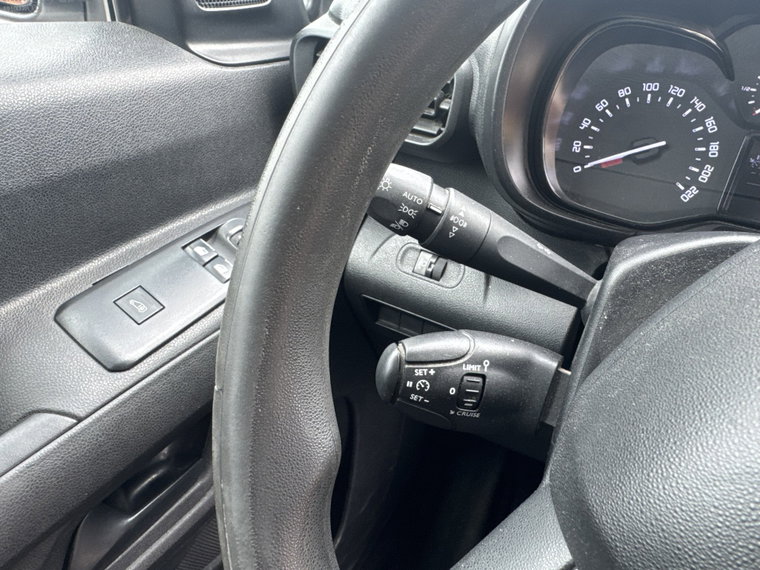 Vehicle Image 26