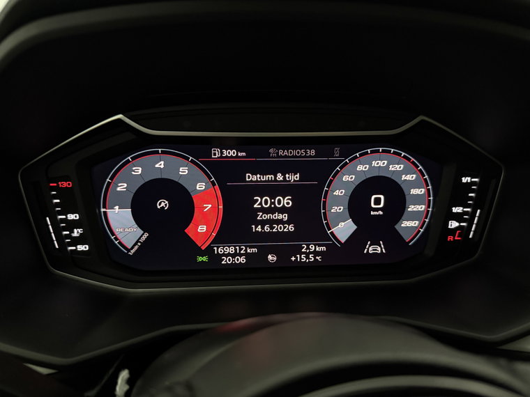 Vehicle Image 22