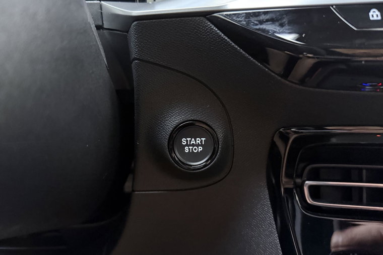 Vehicle Image 28