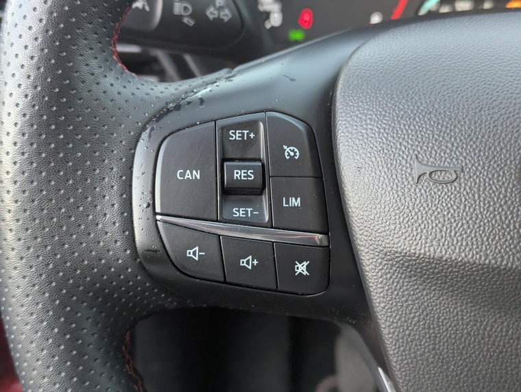 Vehicle Image 26