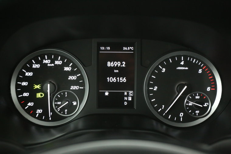 Vehicle Image 13
