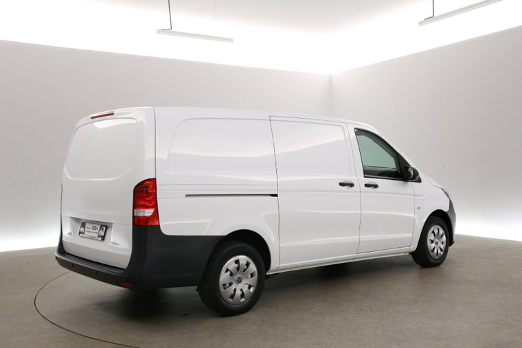 Vehicle Image 26