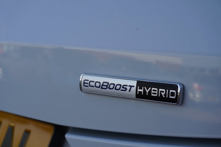 Vehicle Image 13
