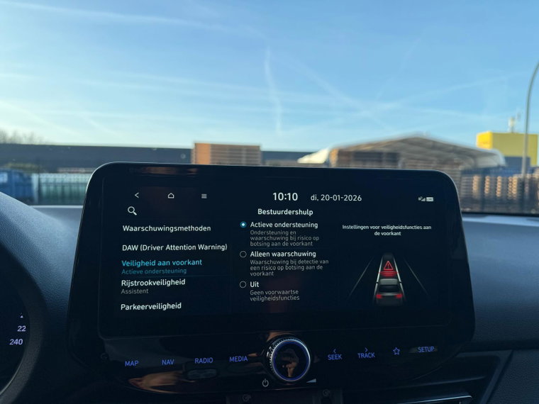 Vehicle Image 37