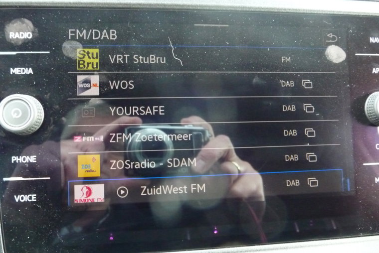 Vehicle Image 6