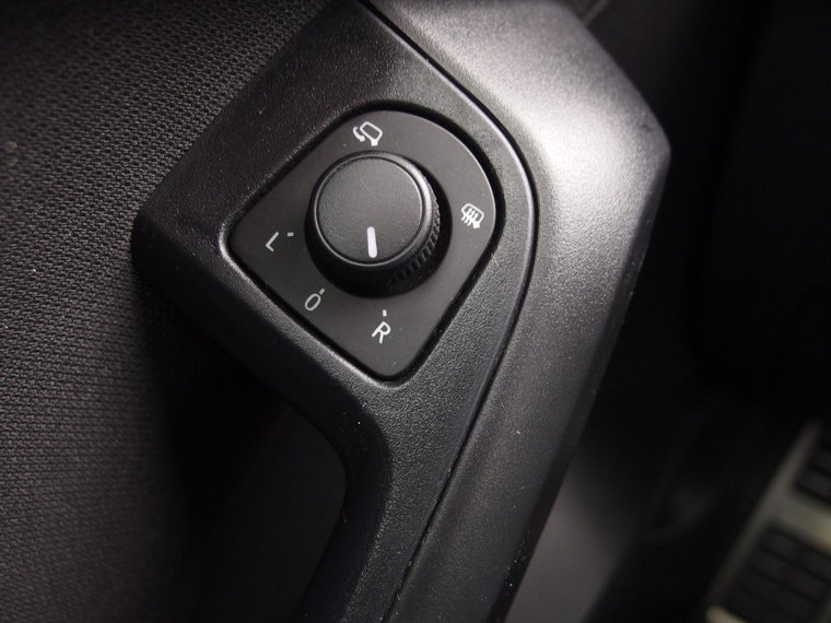 Vehicle Image 41