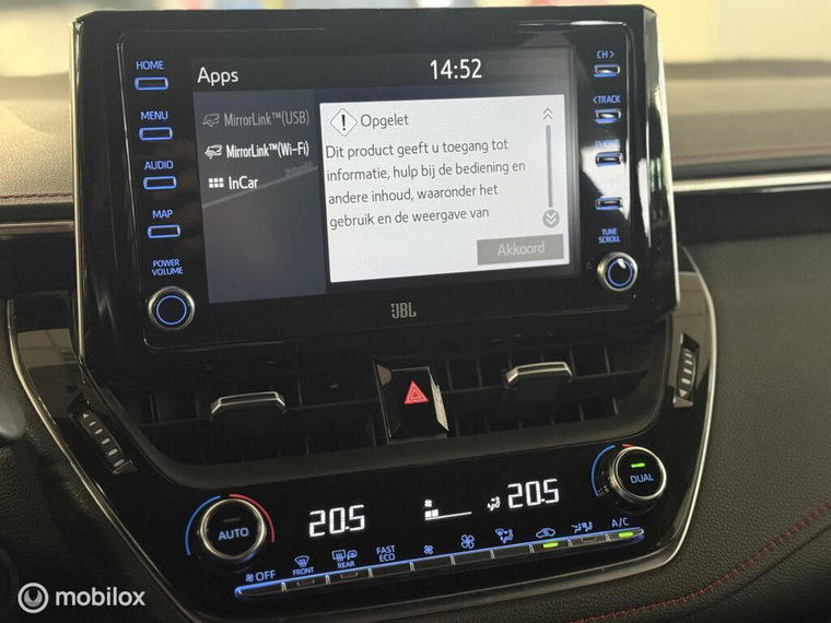 Vehicle Image 16