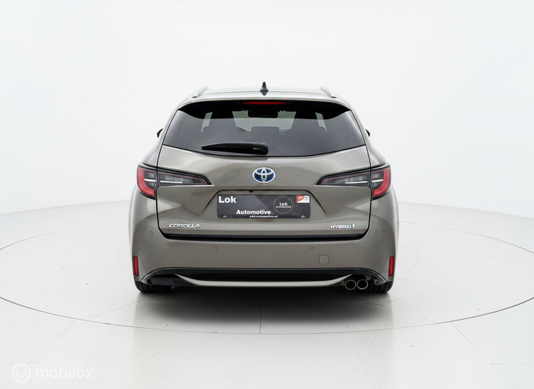 Vehicle Image 8