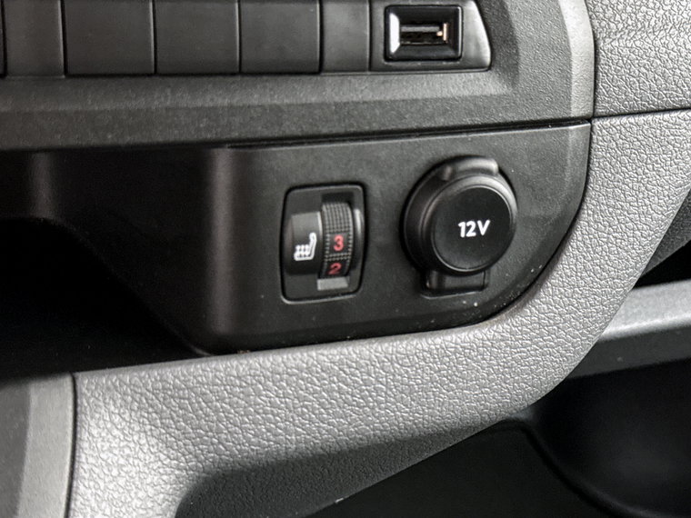 Vehicle Image 36