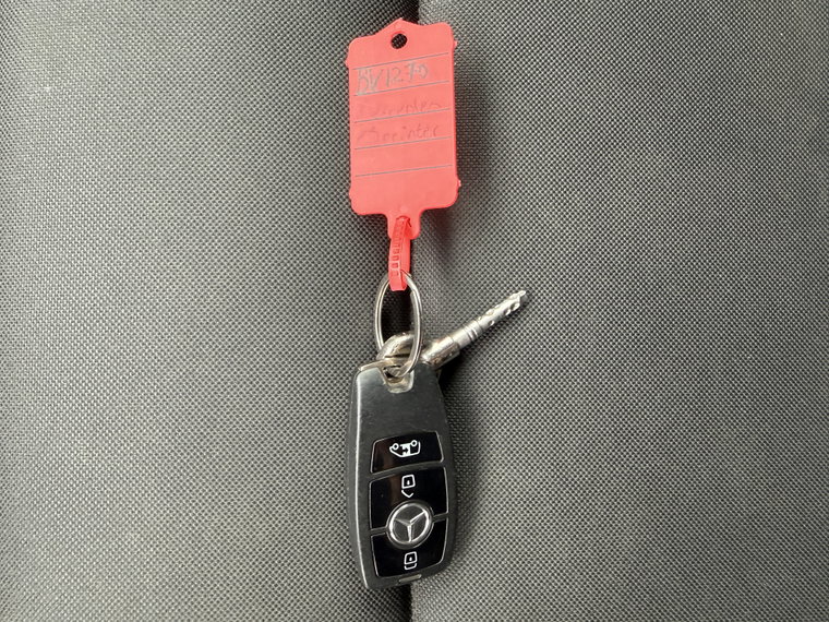 Vehicle Image 29