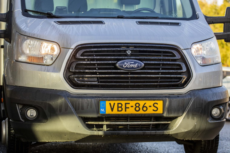 Vehicle Image 9