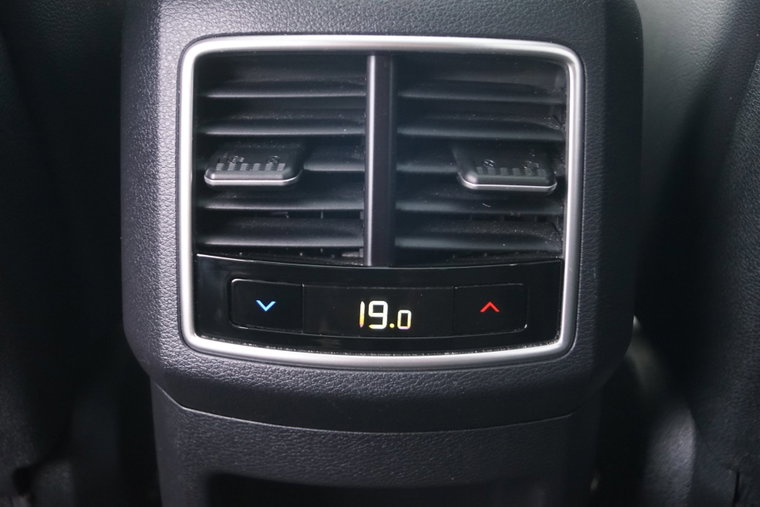 Vehicle Image 41