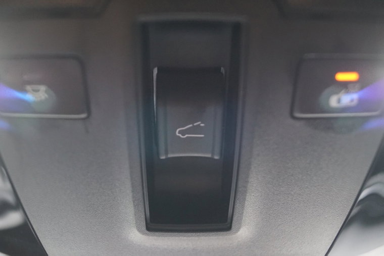 Vehicle Image 46