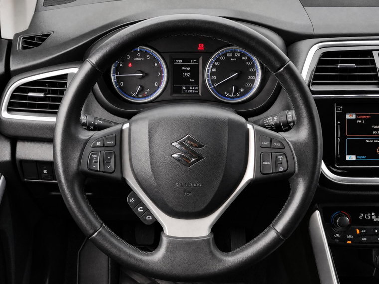 Vehicle Image 15