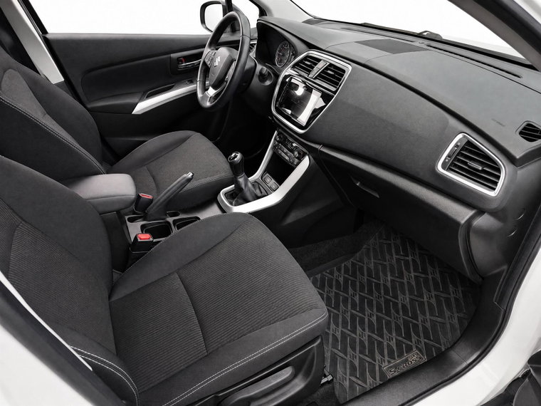 Vehicle Image 11