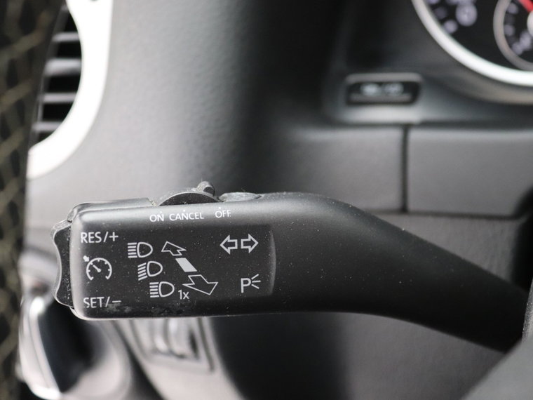 Vehicle Image 27