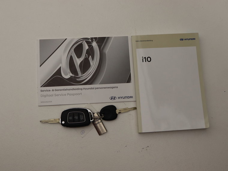 Vehicle Image 30