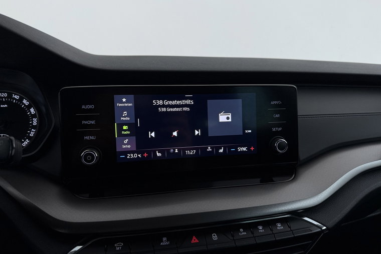 Vehicle Image 21