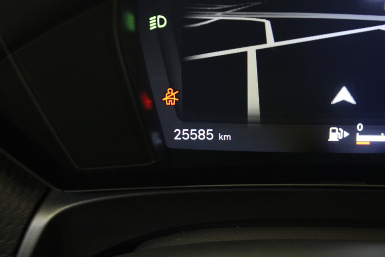 Vehicle Image 19