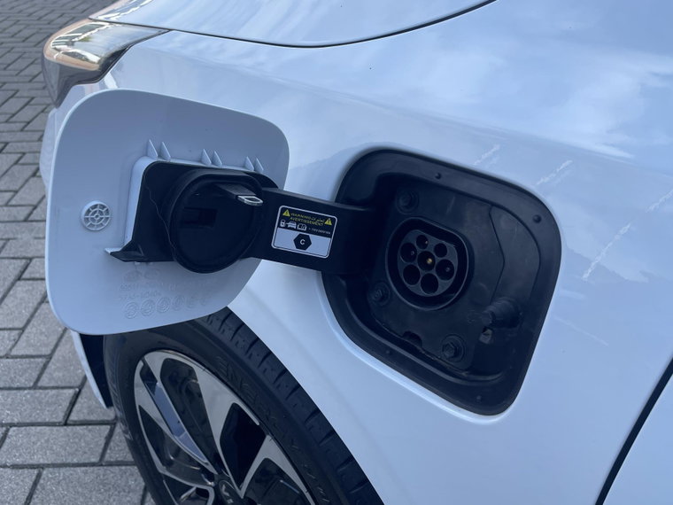 Vehicle Image 31