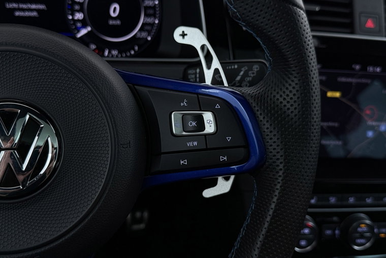 Vehicle Image 36