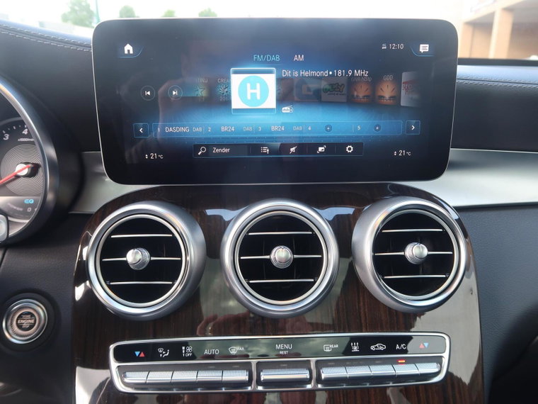 Vehicle Image 36
