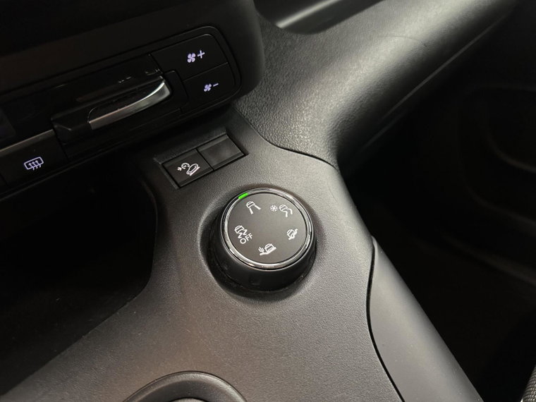 Vehicle Image 51