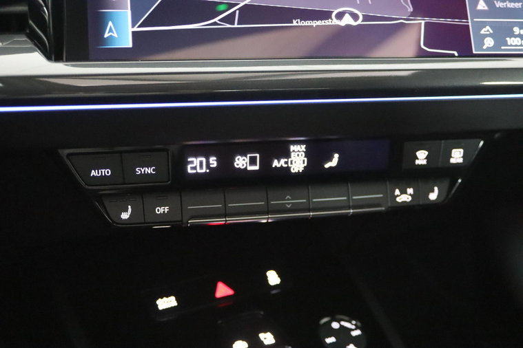 Vehicle Image 52