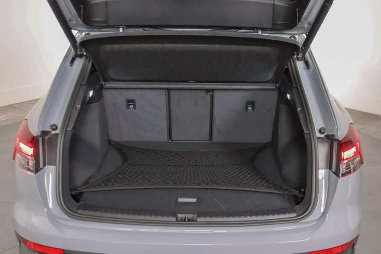 Vehicle Image 60