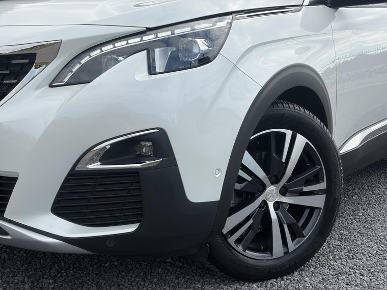 Vehicle Image 45