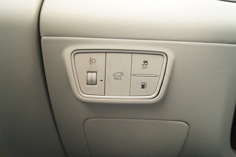 Vehicle Image 24