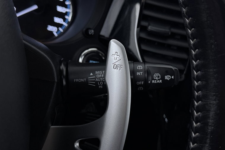 Vehicle Image 22