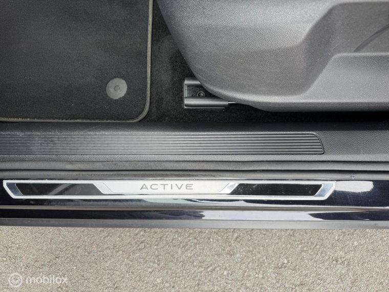 Vehicle Image 31