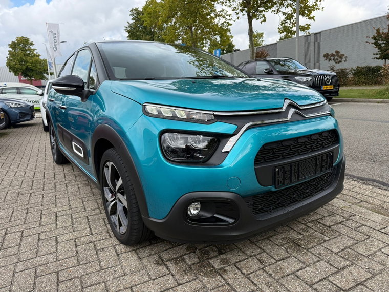 Vehicle Image 19