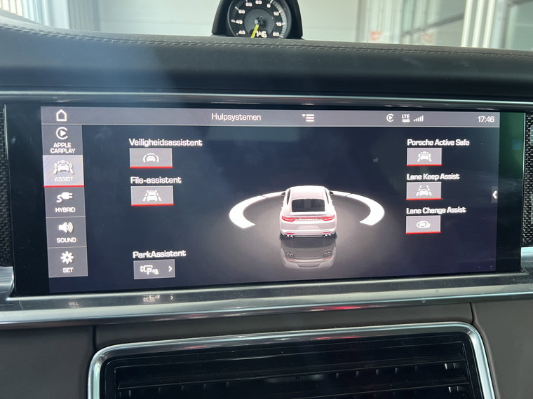 Vehicle Image 30