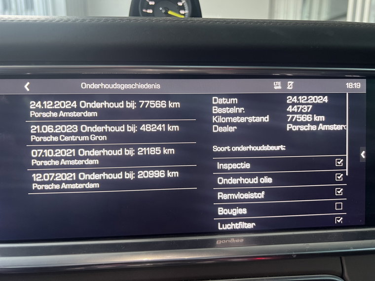 Vehicle Image 36
